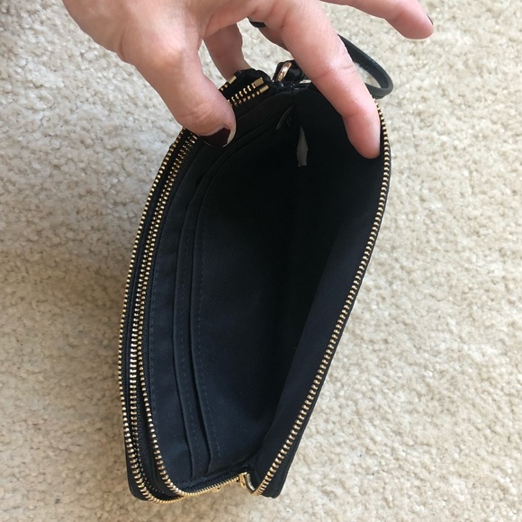 Coach clutch/wristlet - Picture 4 of 5